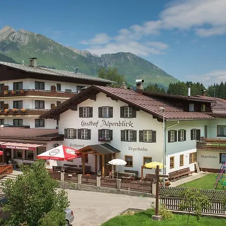 Pensjonat Alpenblick 3*