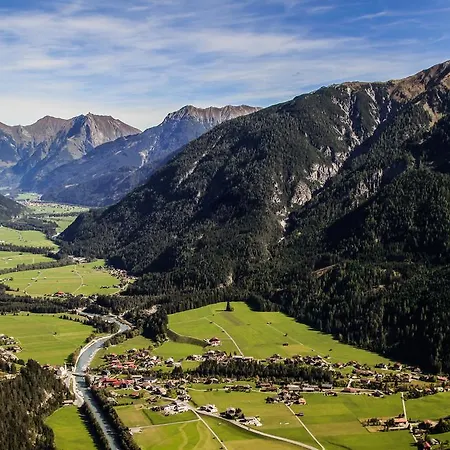 Alpenblick Bach (Tyrol)
