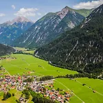 Alpenblick 3* Bach (Tyrol)